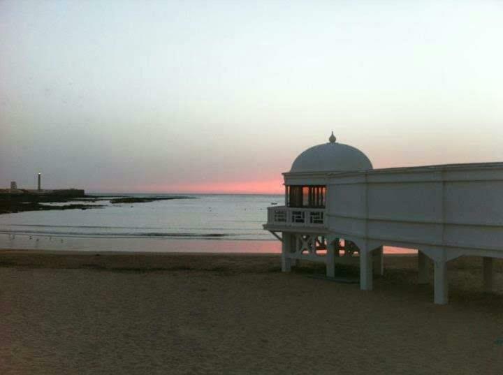 Los Patios De La Caleta Cadiz Luaran gambar